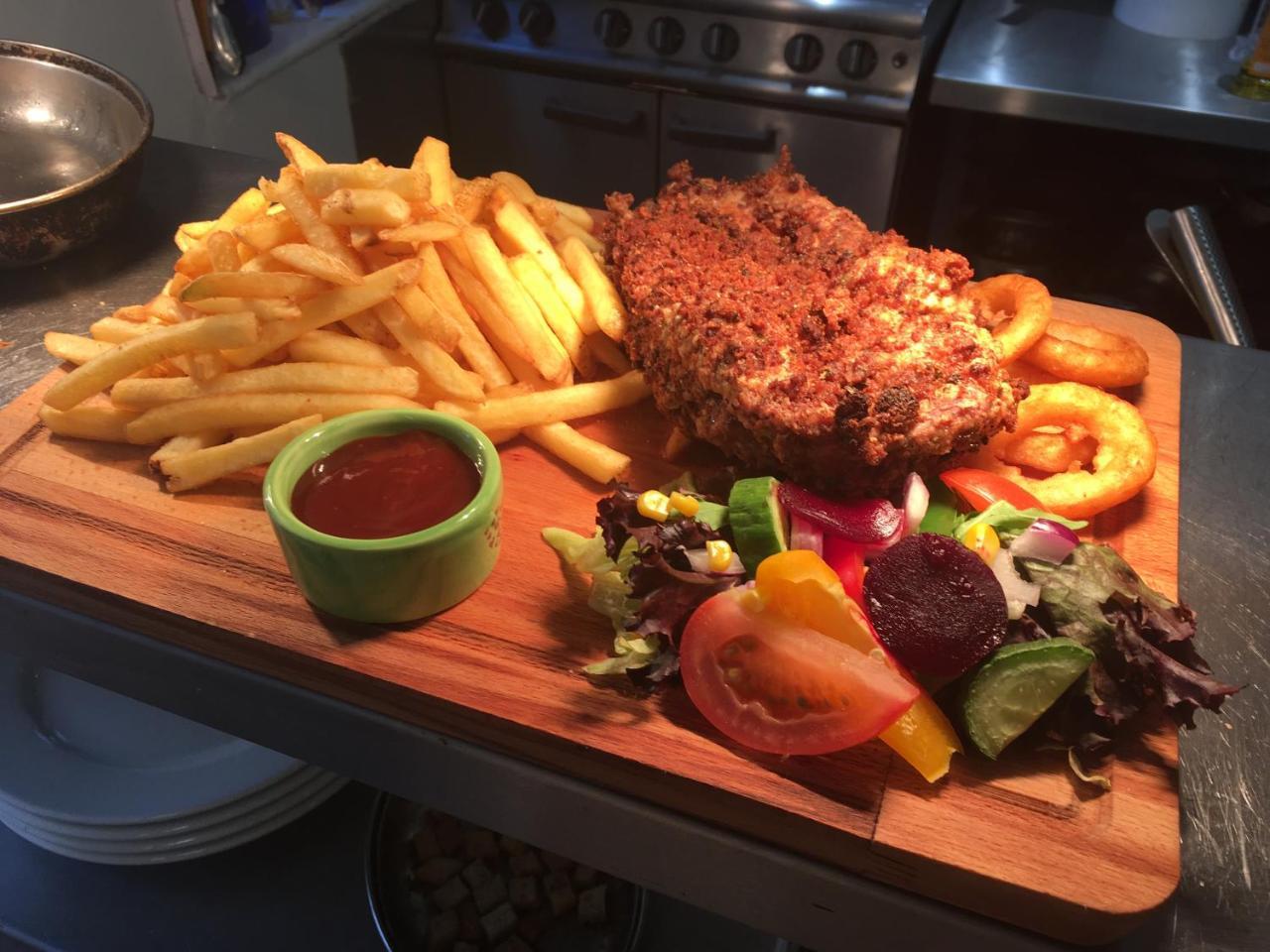 Red Lion Coaching Inn Ellesmere Zewnętrze zdjęcie